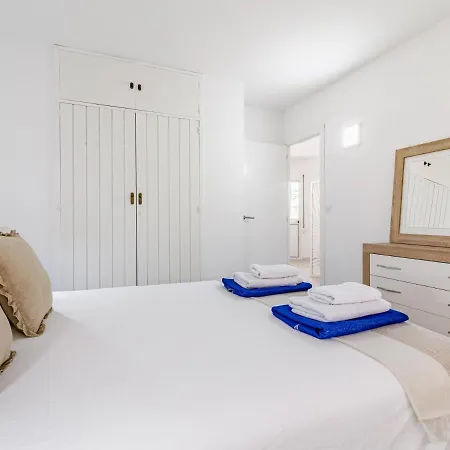 Apartment A Metros De La Playa